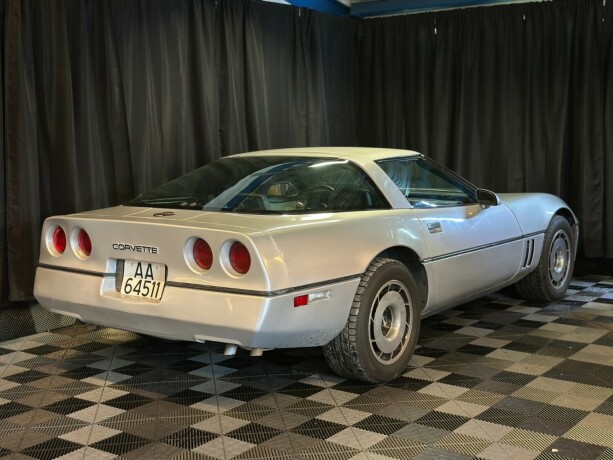 chevrolet-corvette-bensin-1983-big-8