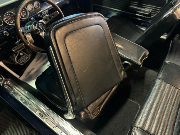 ford-mustang-bensin-1966-big-36