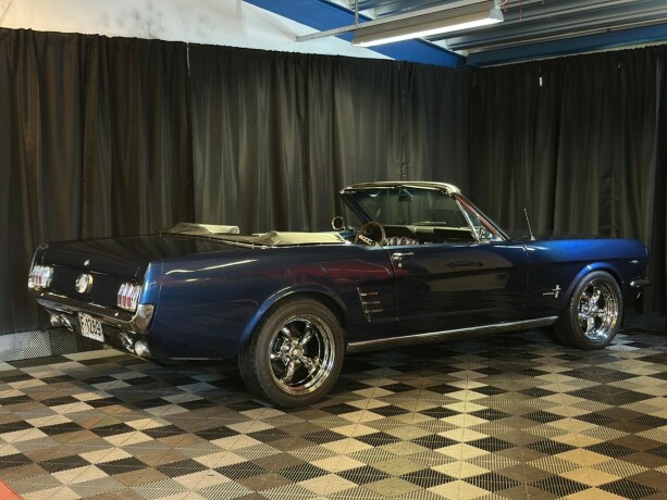 ford-mustang-bensin-1966-big-15