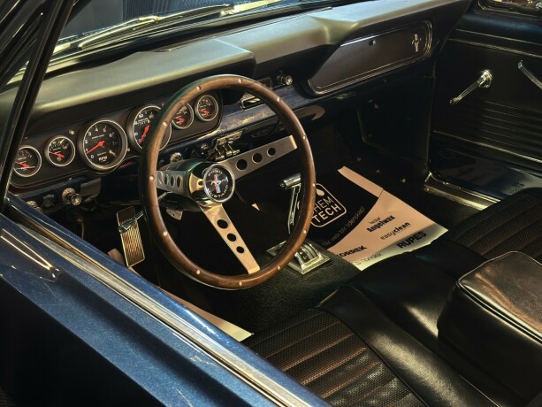 ford-mustang-bensin-1966-big-29