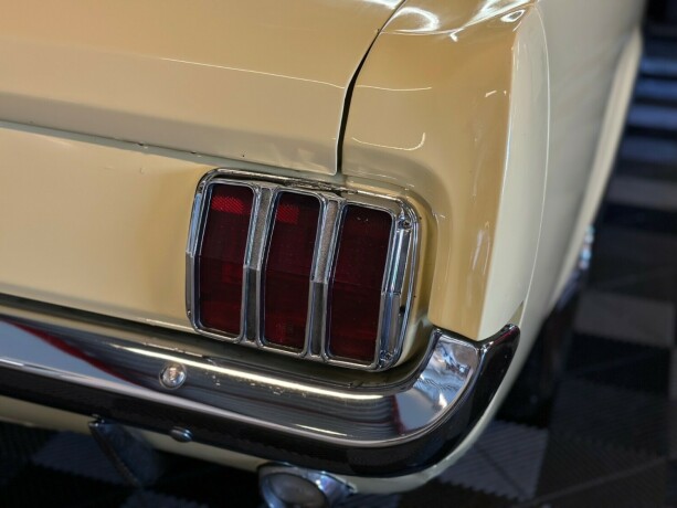 ford-mustang-bensin-1966-big-20