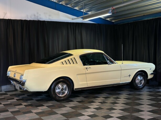 ford-mustang-bensin-1966-big-17
