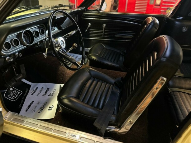 ford-mustang-bensin-1966-big-36
