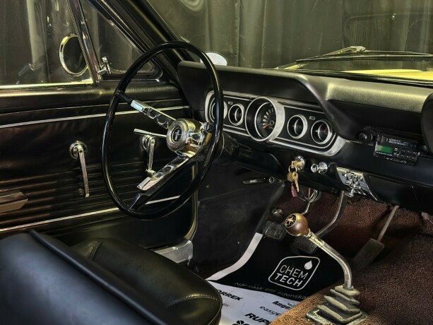 ford-mustang-bensin-1966-big-30
