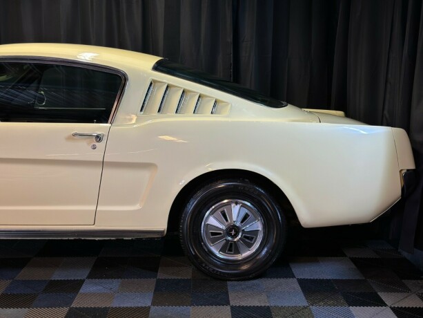ford-mustang-bensin-1966-big-6