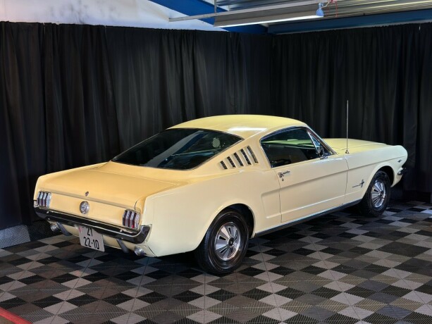 ford-mustang-bensin-1966-big-16