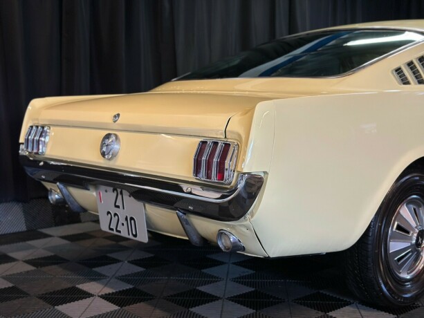 ford-mustang-bensin-1966-big-19