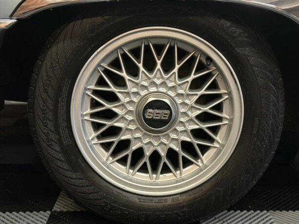 mercedes-benz-slc-bensin-1984-big-5