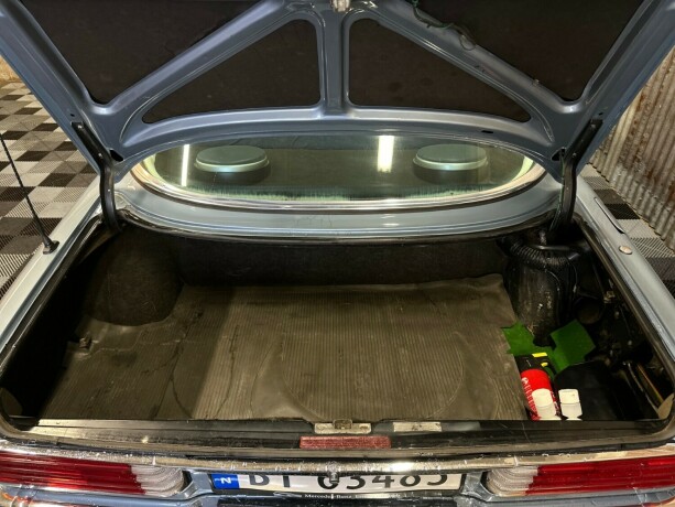 mercedes-benz-slc-bensin-1984-big-41