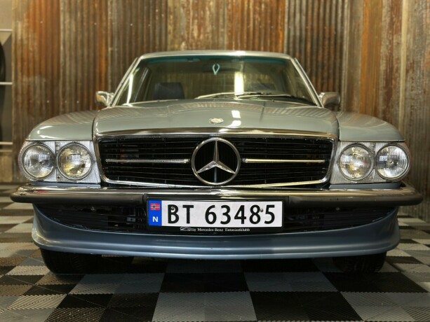 mercedes-benz-slc-bensin-1984-big-8
