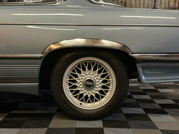 mercedes-benz-slc-bensin-1984-big-17