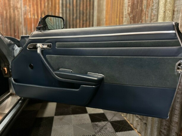 mercedes-benz-slc-bensin-1984-big-36