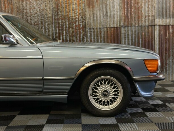 mercedes-benz-slc-bensin-1984-big-3