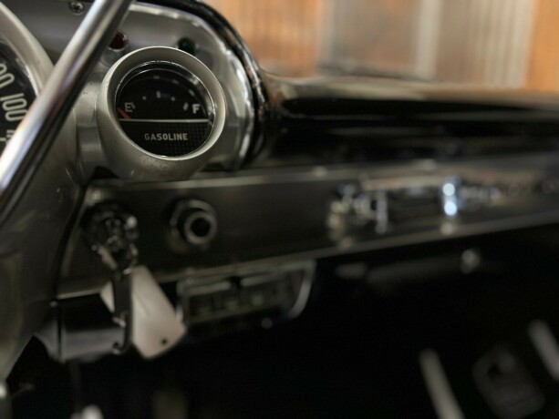 chevrolet-bel-air-bensin-1957-big-25