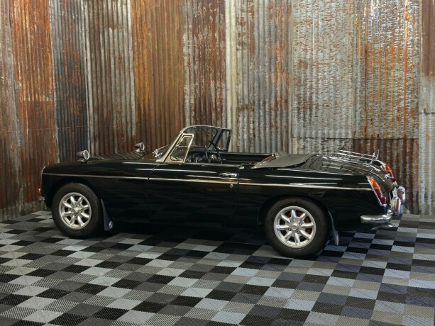 mg-mgb-bensin-1963-big-13