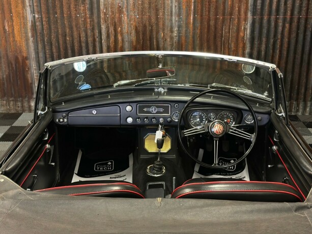 mg-mgb-bensin-1963-big-19