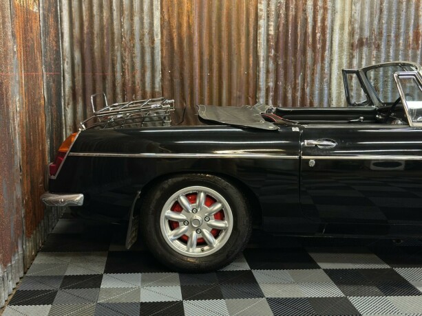 mg-mgb-bensin-1963-big-4