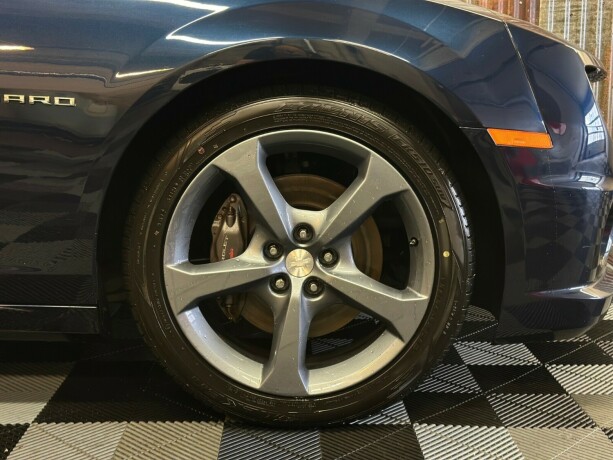 chevrolet-camaro-bensin-2010-big-6