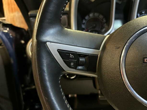 chevrolet-camaro-bensin-2010-big-25