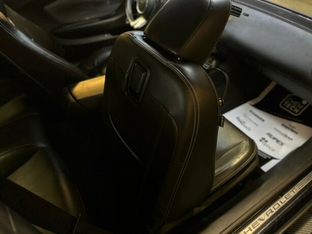 chevrolet-camaro-bensin-2010-big-32