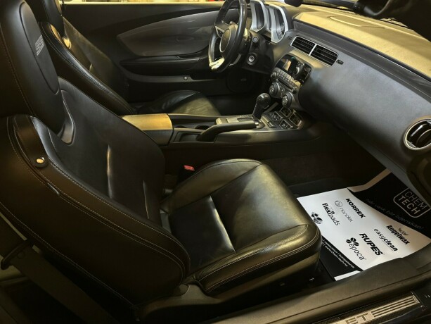 chevrolet-camaro-bensin-2010-big-29