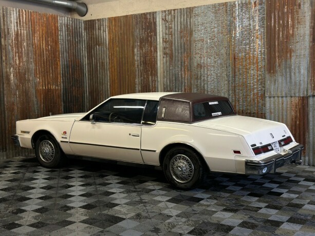 oldsmobile-bensin-1985-big-14