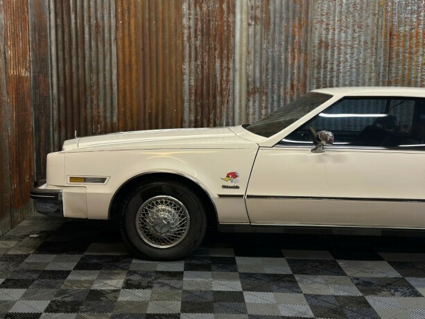 oldsmobile-bensin-1985-big-16