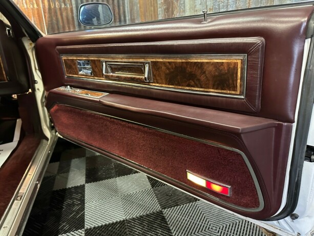 oldsmobile-bensin-1985-big-32
