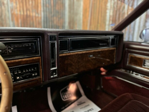 oldsmobile-bensin-1985-big-29
