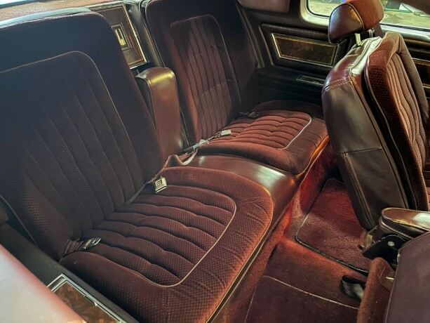 oldsmobile-bensin-1985-big-35