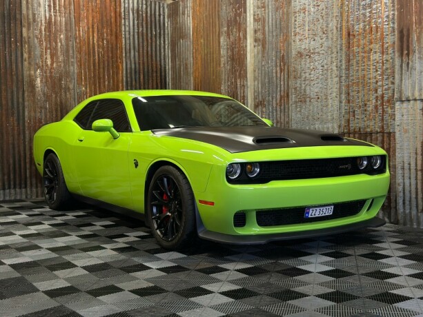 dodge-challenger-bensin-2015-big-0