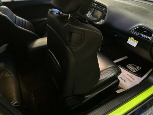 dodge-challenger-bensin-2015-big-40