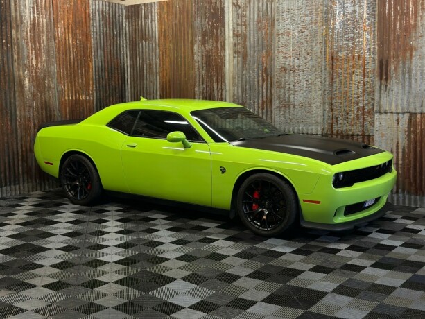 dodge-challenger-bensin-2015-big-2