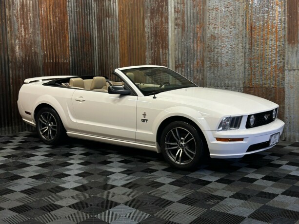 ford-mustang-bensin-2005-big-7