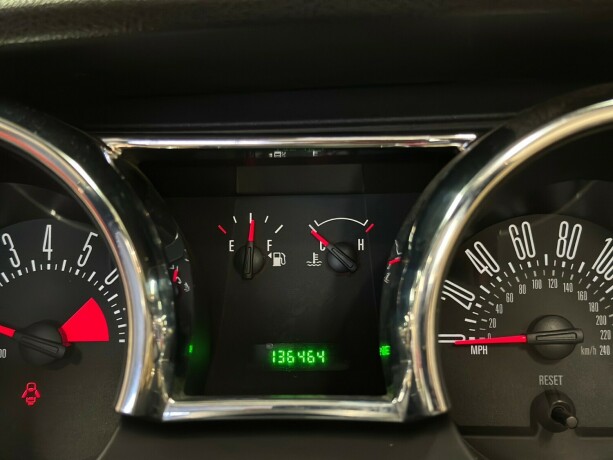 ford-mustang-bensin-2005-big-25