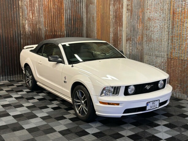 ford-mustang-bensin-2005-big-1