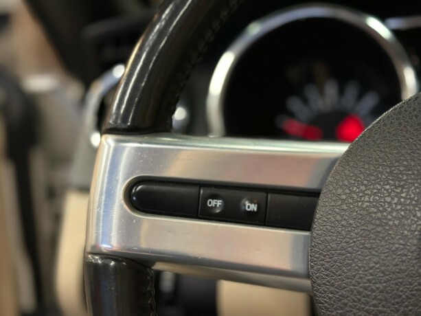 ford-mustang-bensin-2005-big-30