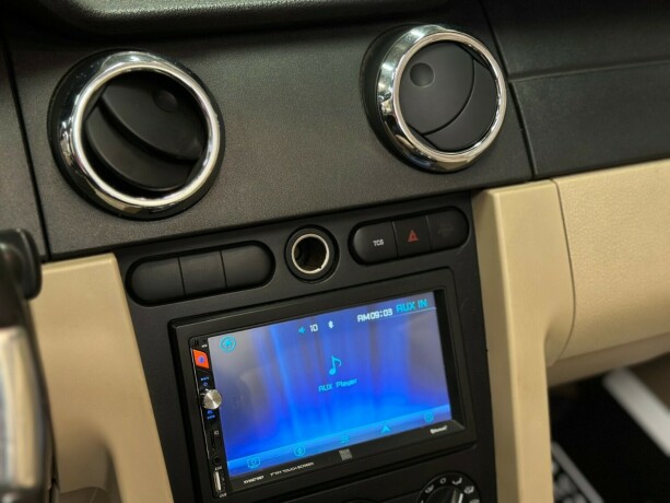 ford-mustang-bensin-2005-big-27