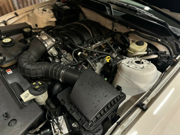 ford-mustang-bensin-2005-big-46