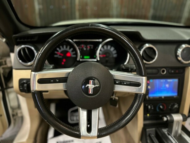 ford-mustang-bensin-2005-big-23