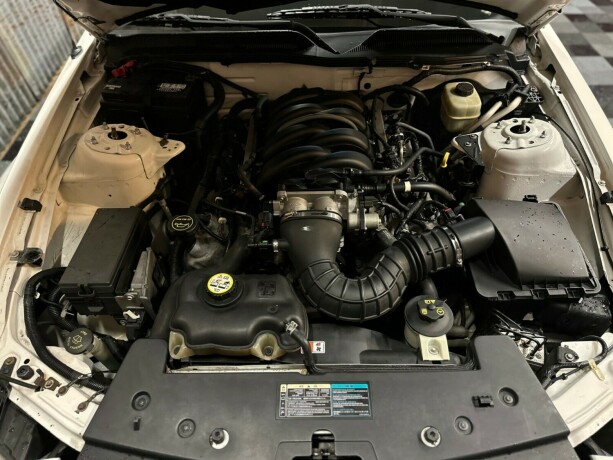 ford-mustang-bensin-2005-big-45