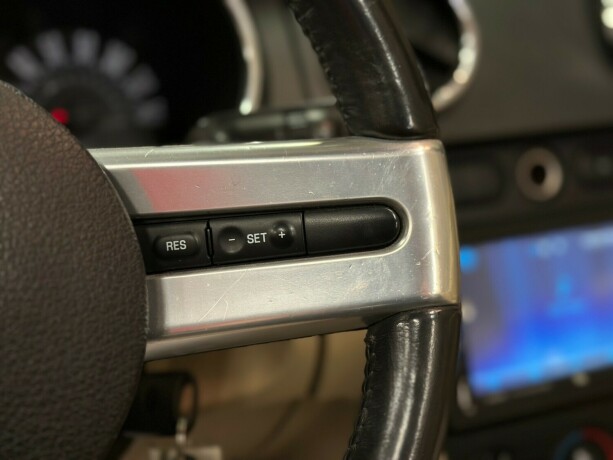ford-mustang-bensin-2005-big-31