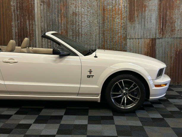 ford-mustang-bensin-2005-big-8