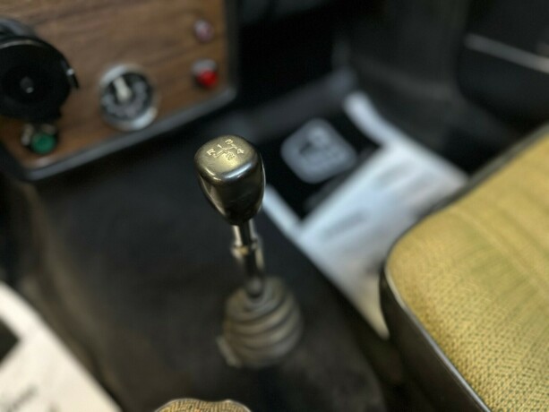 volvo-142-bensin-1972-big-30