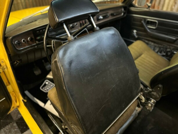 volvo-142-bensin-1972-big-37
