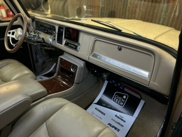 chevrolet-suburban-bensin-1964-big-34
