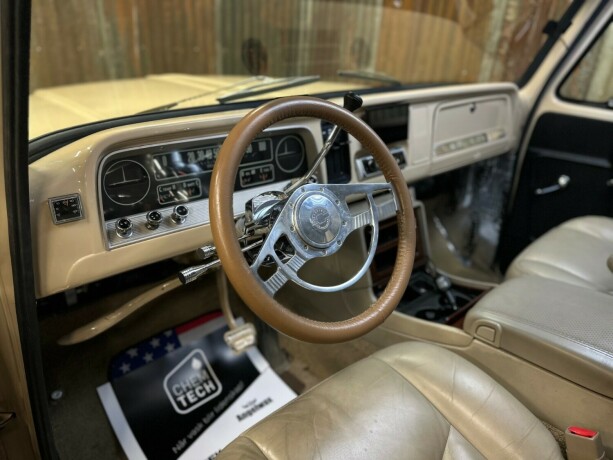 chevrolet-suburban-bensin-1964-big-22