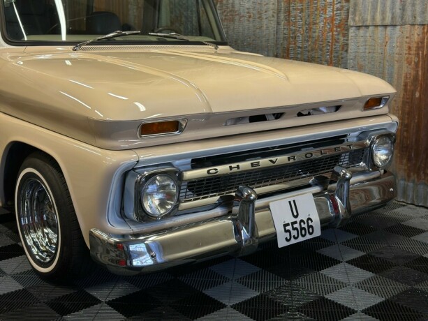 chevrolet-suburban-bensin-1964-big-8