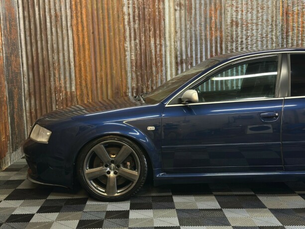 audi-rs6-bensin-2004-big-13
