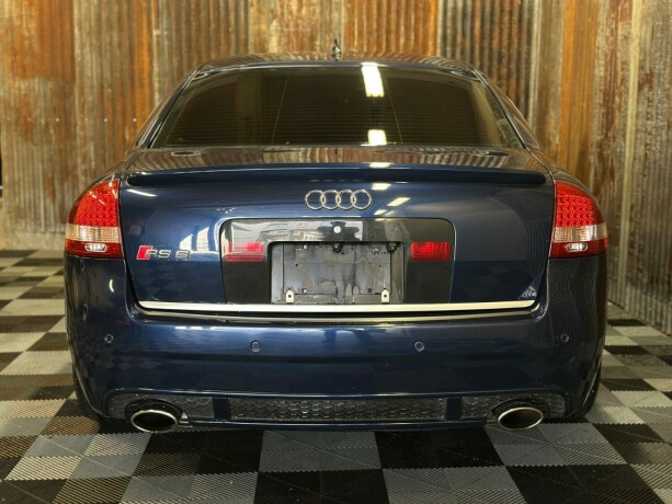 audi-rs6-bensin-2004-big-16